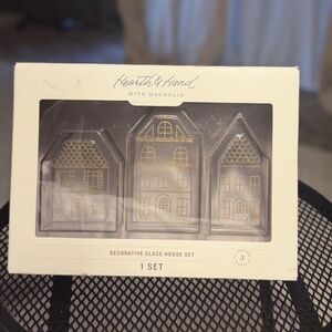 Hearth & Hand with Magnolia Decorative Glass House Set 3-Pieces – New In Box – D